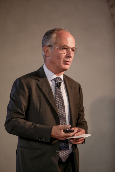 Analisi dell’aumento dei costi delle materie prime per le vernici